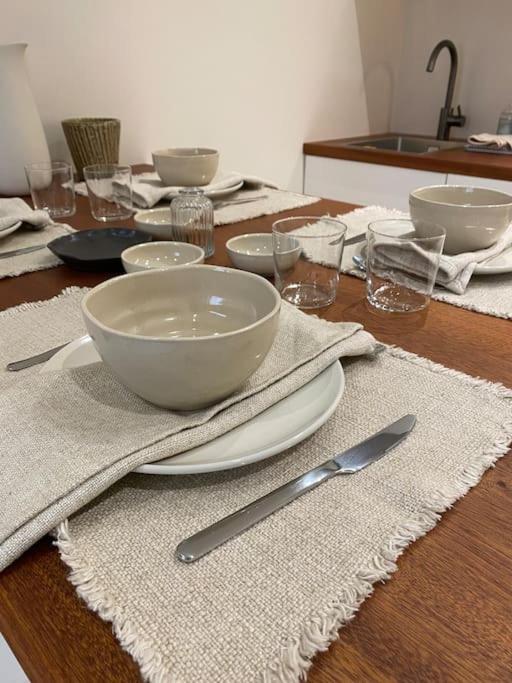 דיז'ון Welcoming, Lovely, Calm & Centrally Located Flat מראה חיצוני תמונה